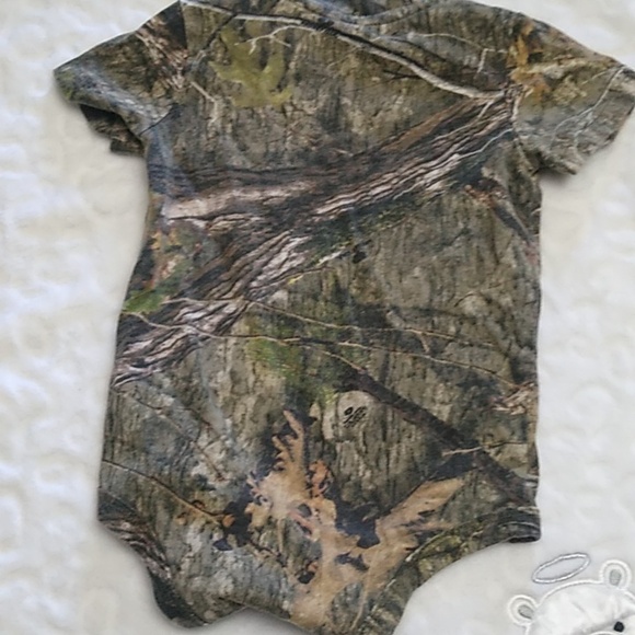 🍁🌳 Carhartt Camo /Tan Shorts Bibs & Tee Size 12 Months - Picture 11 of 11